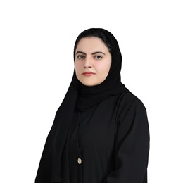 Fatima Alshamsi Professional Headshot