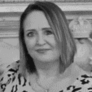 Vanessa	Reeve